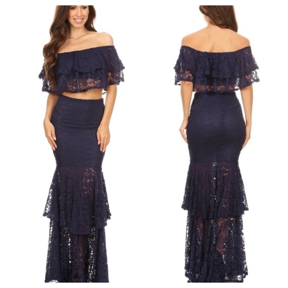 1 left! Lace Ruffle Bandeau - Picture 2 of 6