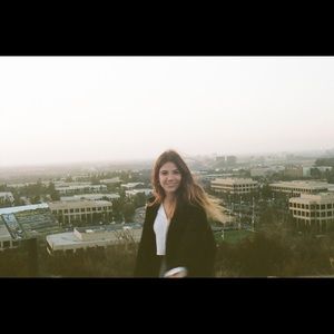 Meet your Posher, Hailey