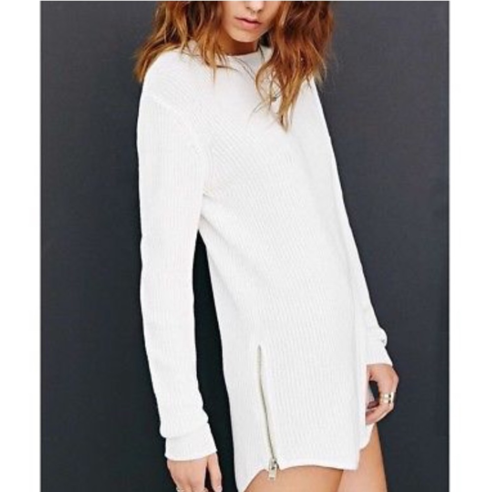 UNIF X UO RARE Waffle Knit White Sweater XS