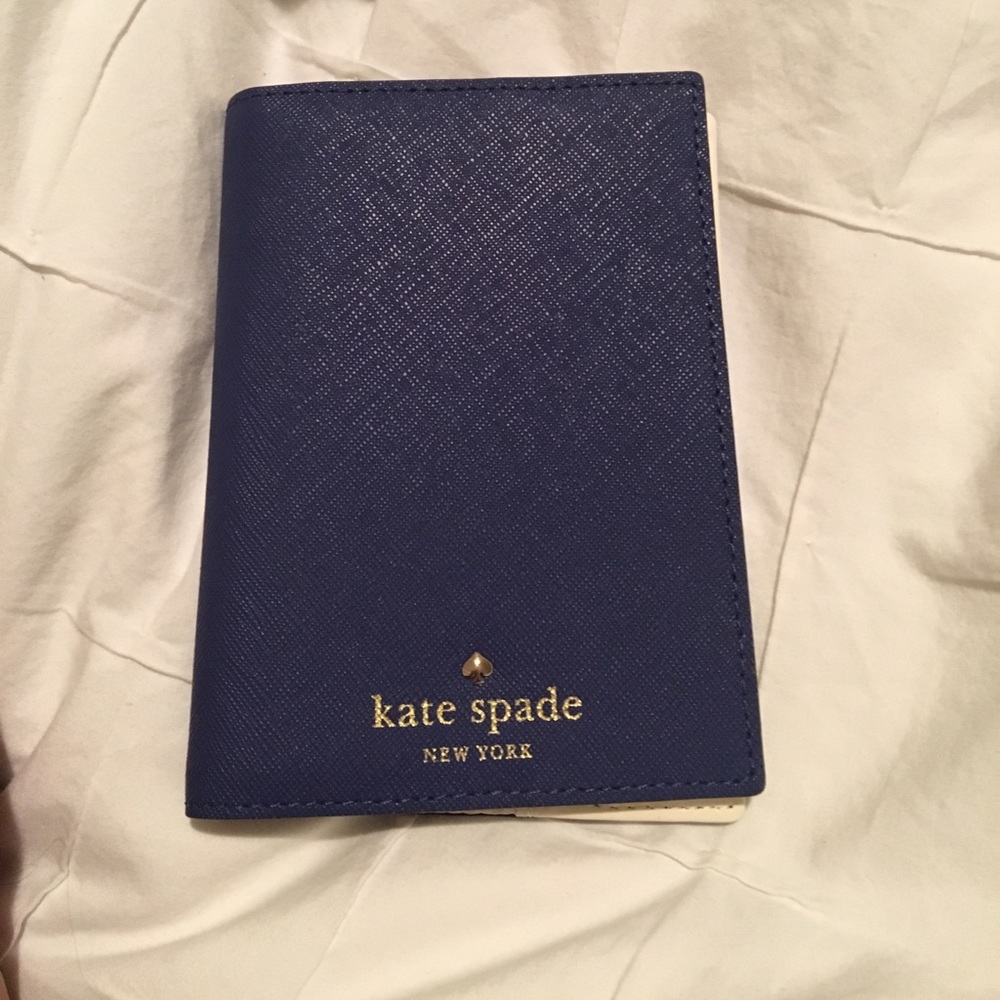 Kate Spade Passport holder