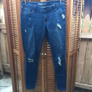 Old Navy Regular fit ripped jeans