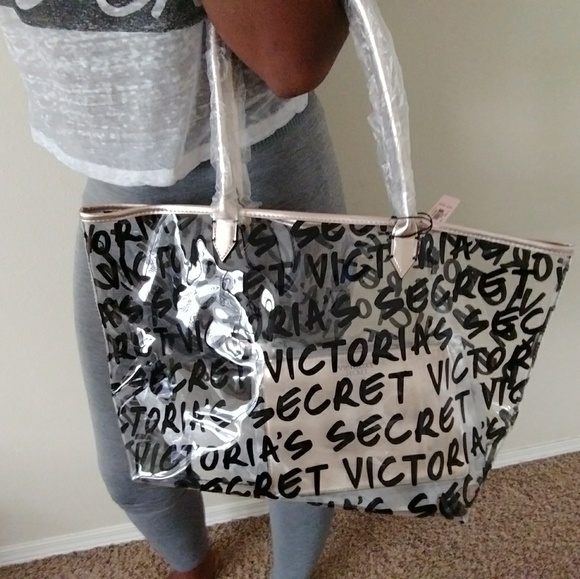 Victoria's Secret Handbags - 🌼1 Left🌼 Victoria's Secret Tote Bag