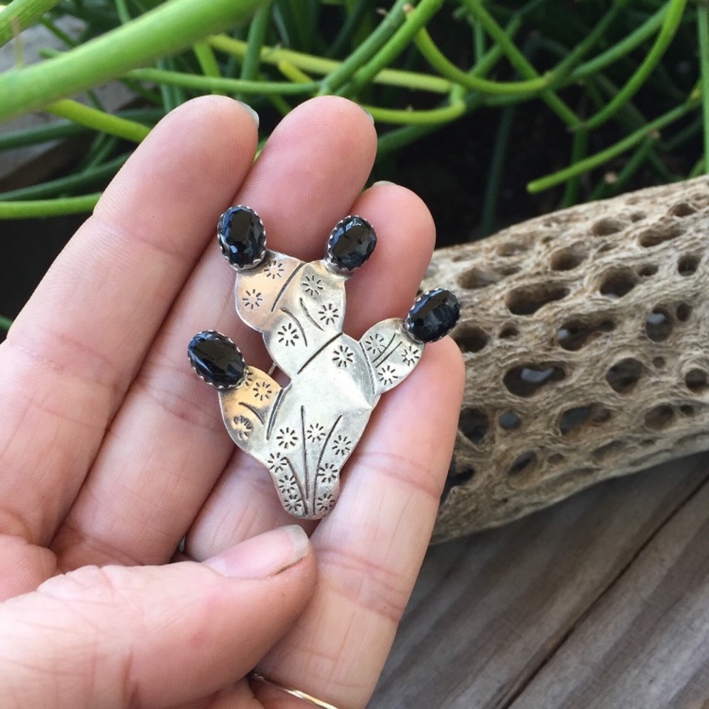 Sterling Silver Onyx Native American Cactus Pin