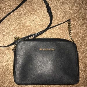 Michael kors crossbody