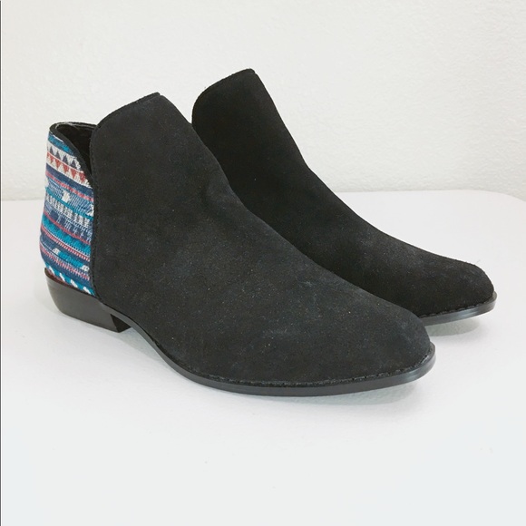 SBICCA Ankle Bootie - Picture 5 of 8