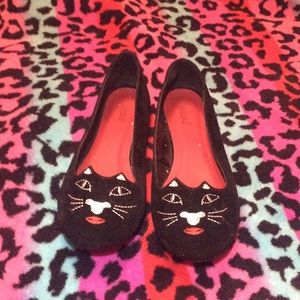 Cute cat 🐱 flat shoes