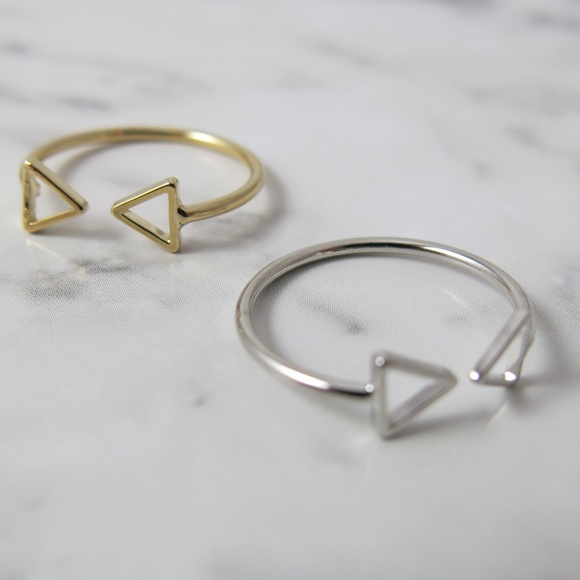 Delicate Triangle Geometric Ring - Picture 3 of 6
