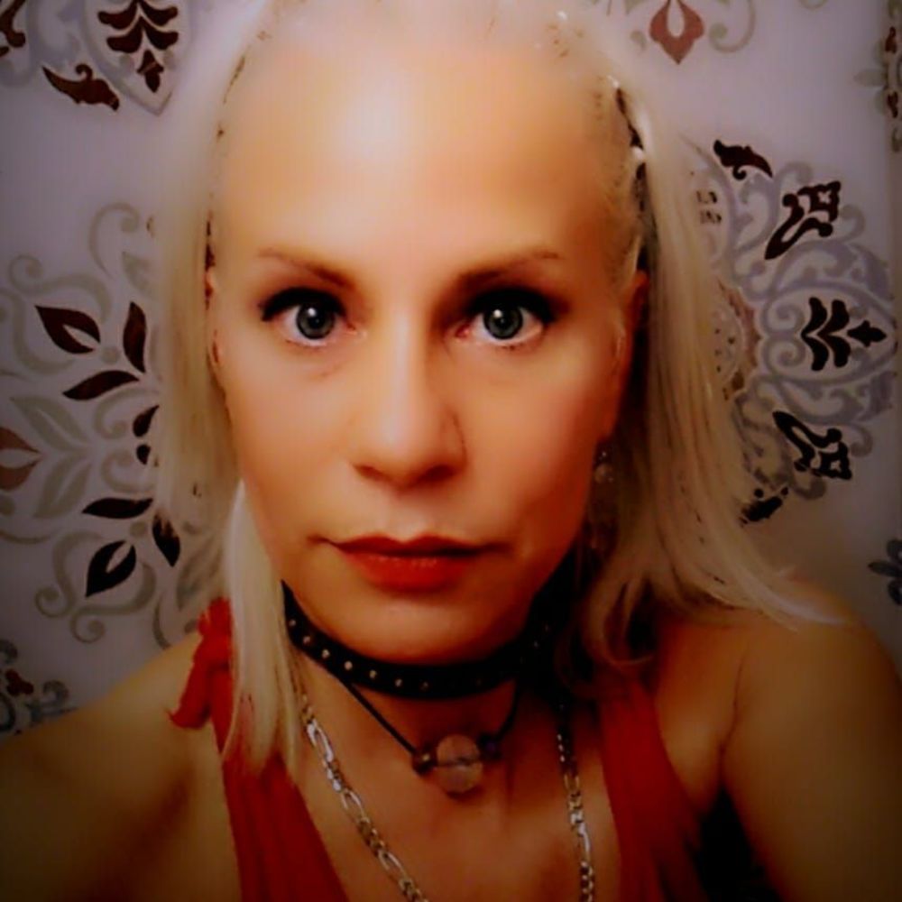 Meet your Posher, Kit