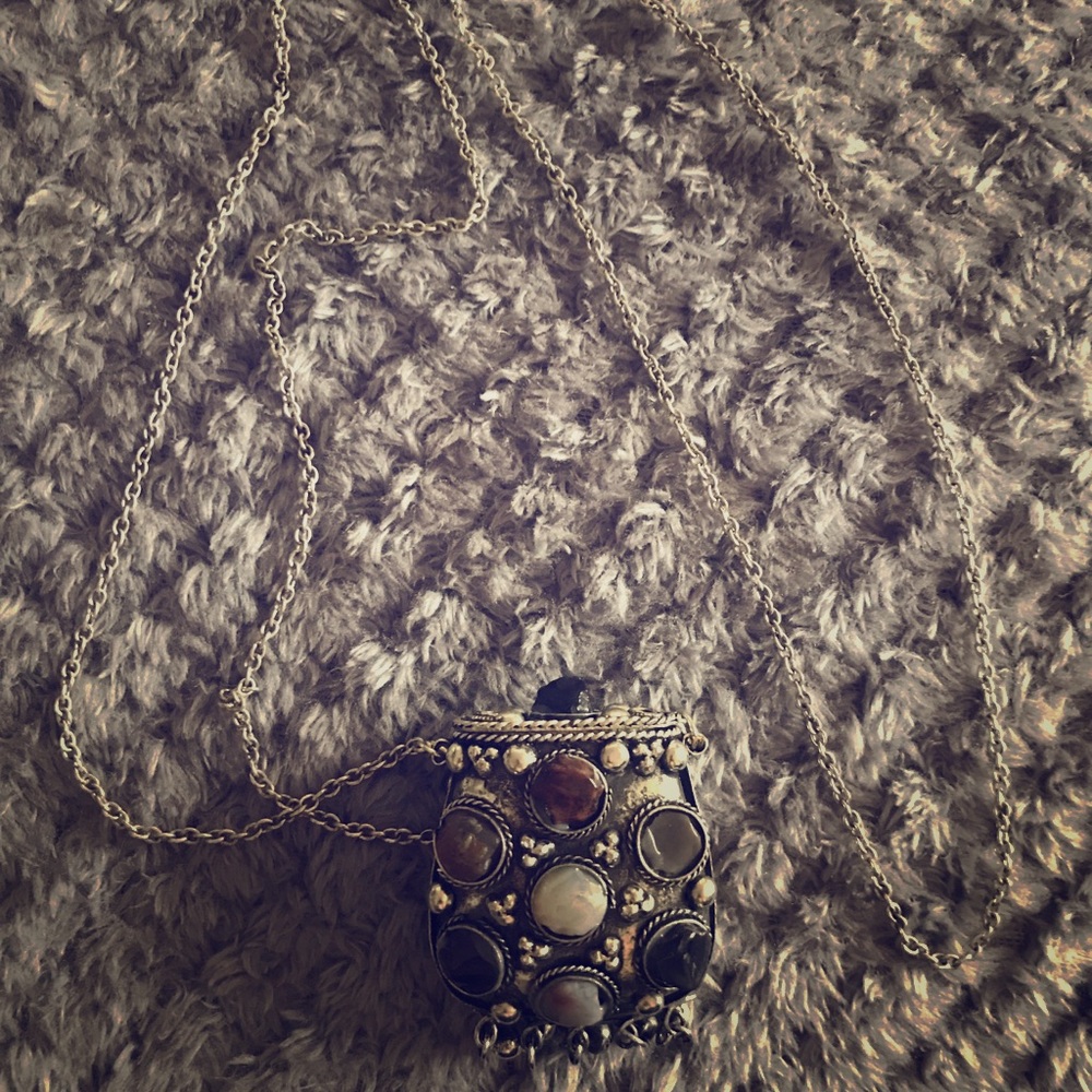 Long vintage container necklace