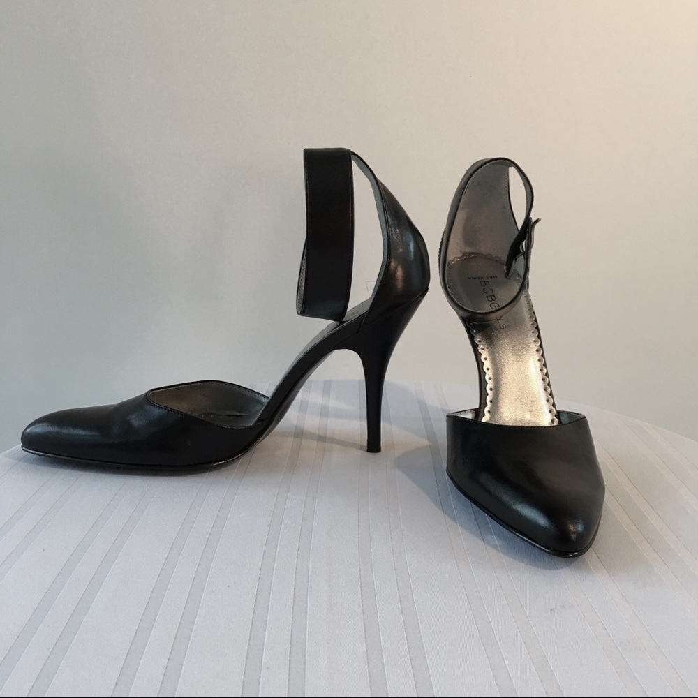 🎉SALE‼️7.5B BCBGirls w/ankle strap,