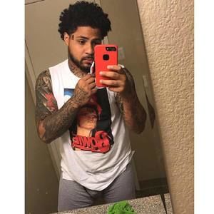 Meet your Posher, Cj