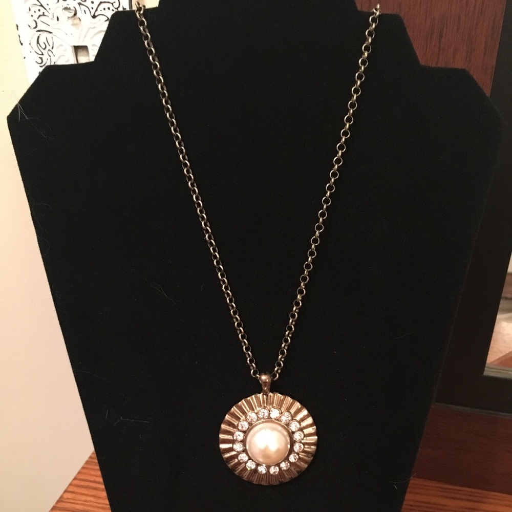 Long chain statement necklace