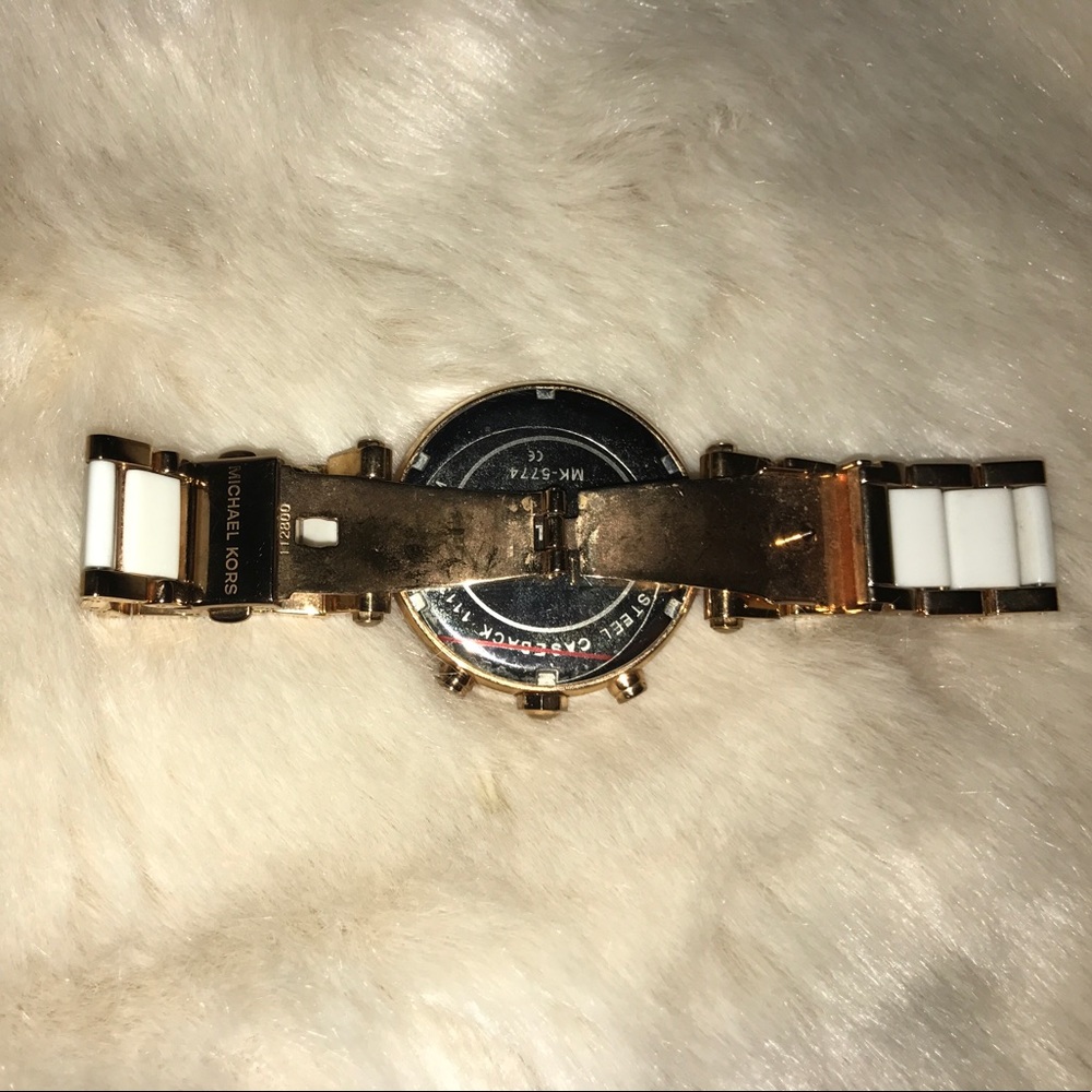 Mk watch - Picture 4 of 8