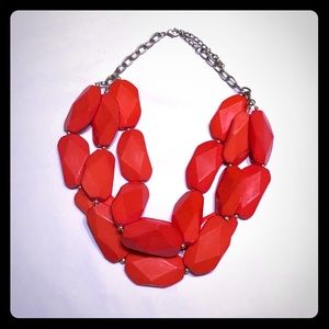 Chunky statement necklace