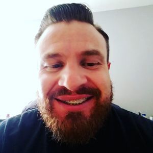 Meet your Posher, Dustin