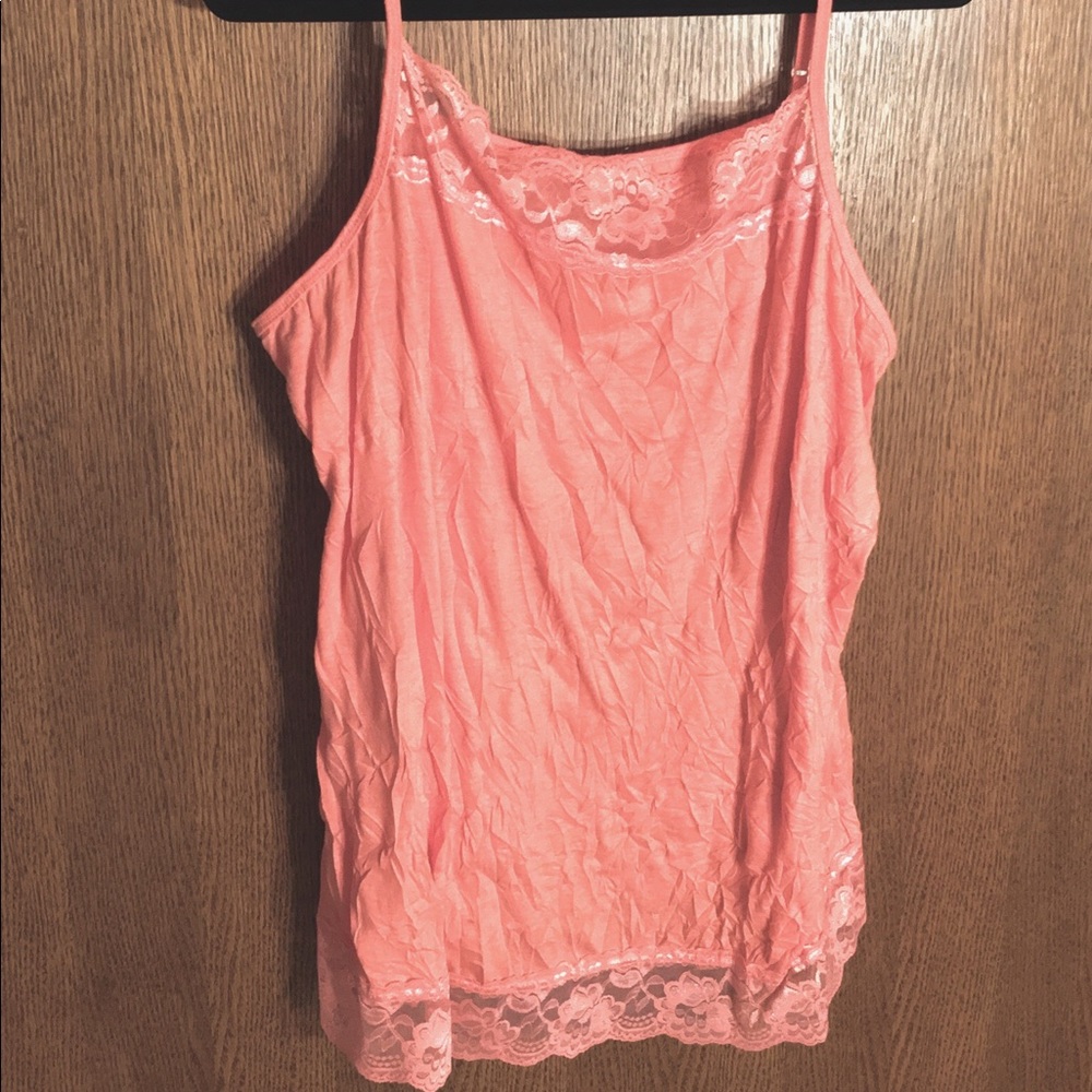 Maurices Crinkle Cami Size 3 - Coral Color