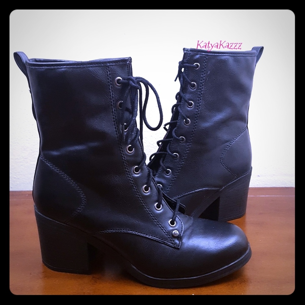 ♥️GUESS❤BOOTS❤