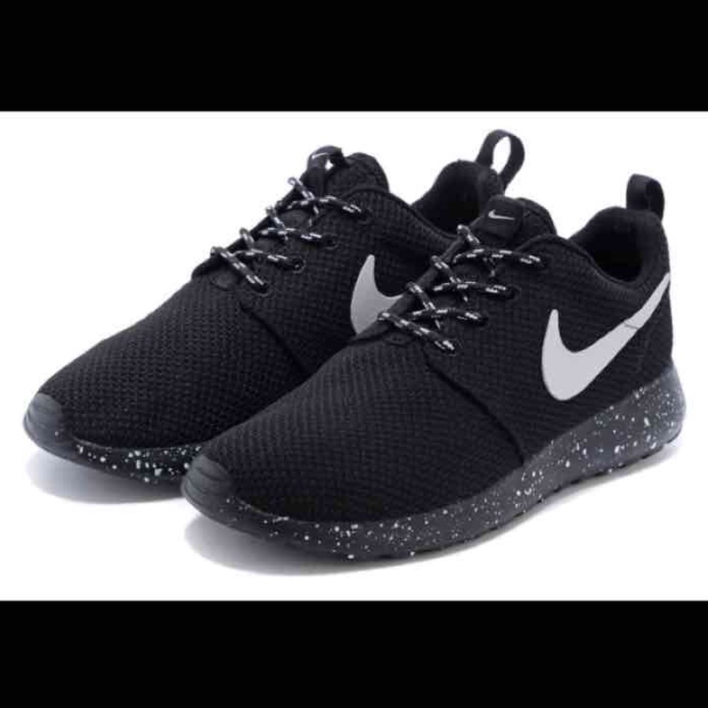 Nike Roche shoes