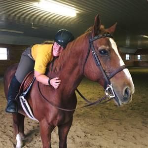 Meet your Posher, Mandy