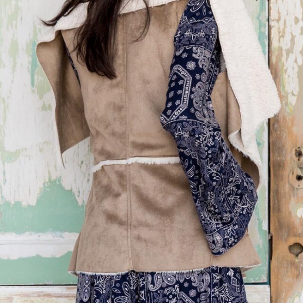 Quinn: Vest