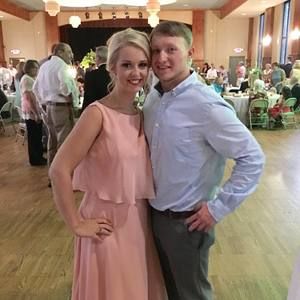 Meet your Posher, Caroline