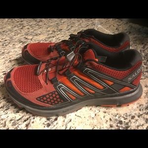 Salomon trail shoes, Size 11.5, great condition!