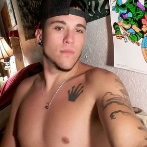 Meet your Posher, Jerade