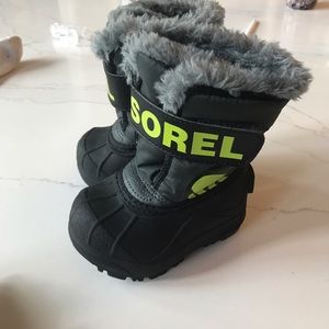 Toddler Boys Sorel Snow Boots - Size 4