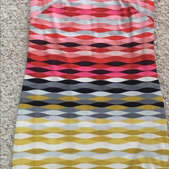 Trina Turk 'Felina' sheath dress 🌈 - Picture 5 of 7