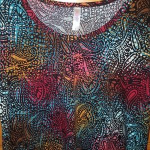 Large Paisley LuLaRoe Classic T