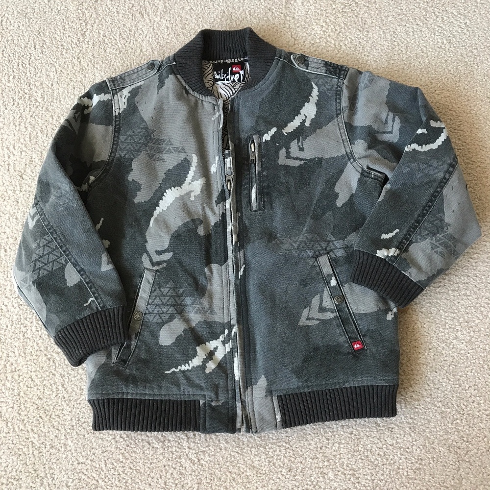 QUIKSILVER JACKET / COAT BOYS 6X LARGE BRAND NEW