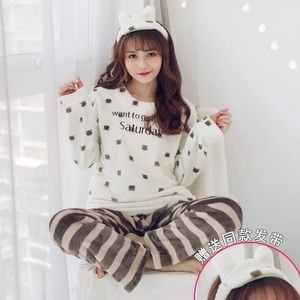O -neck  Cartoon Warm Fleece Soft Pajama set