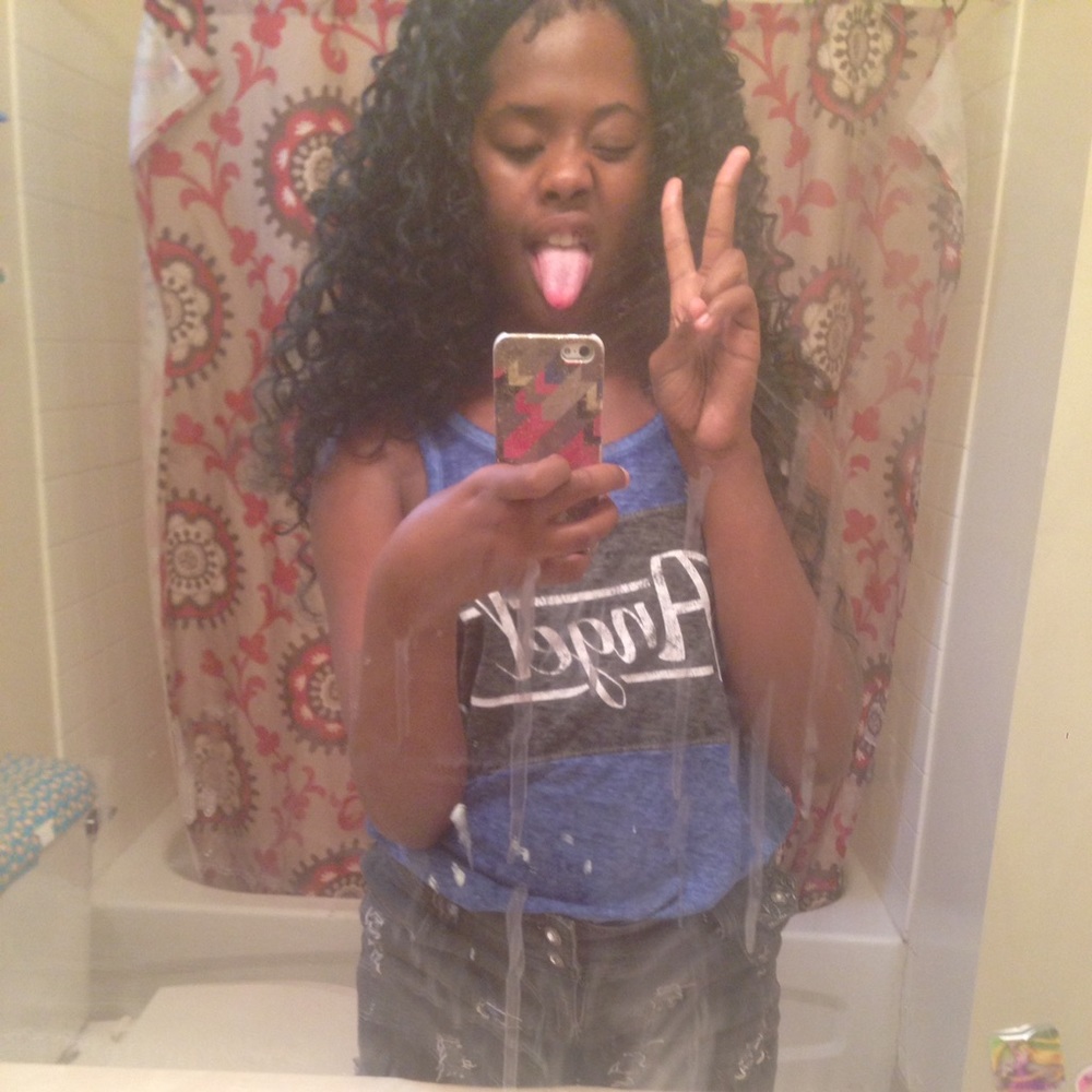 Meet your Posher, Shaterra