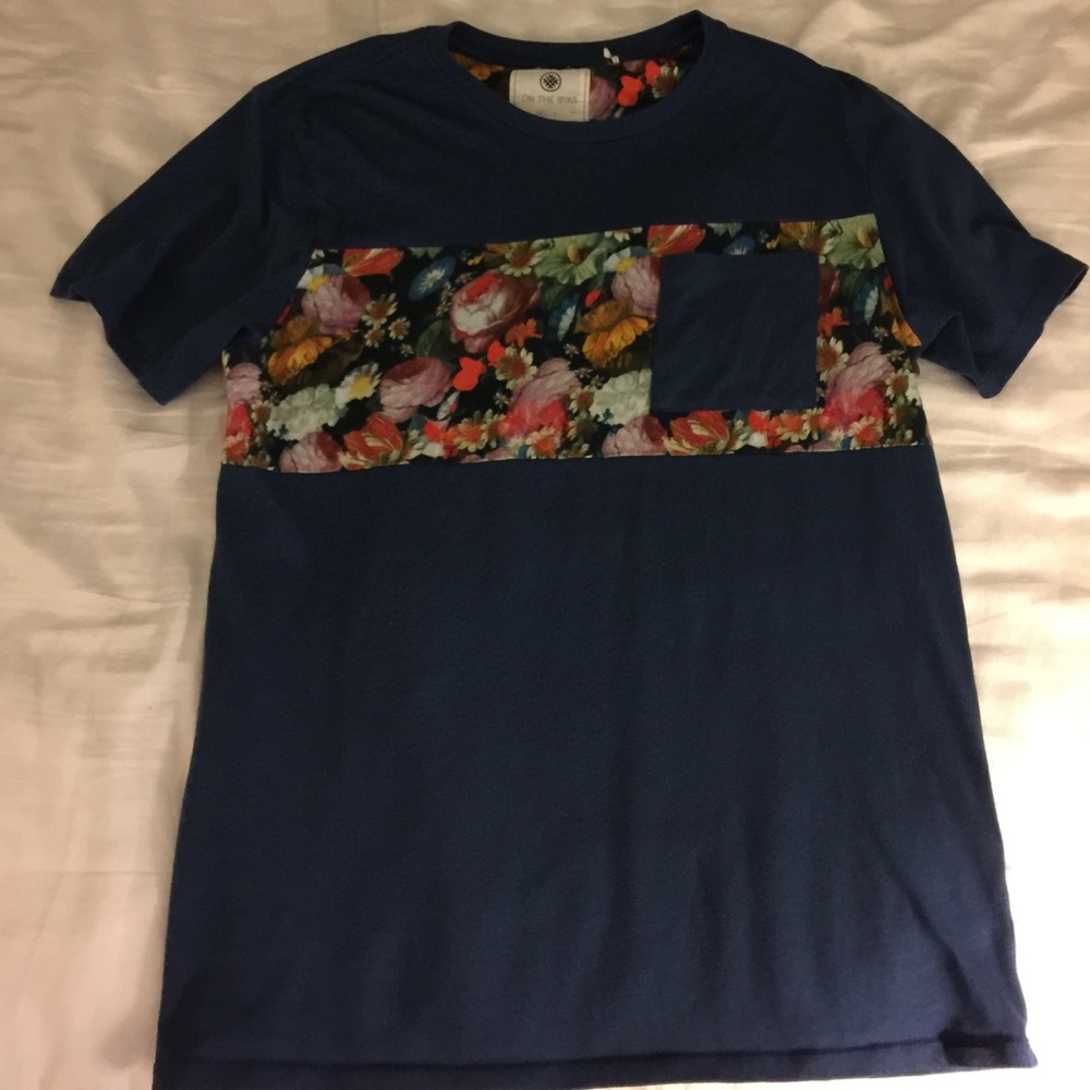 pacsun t shirt