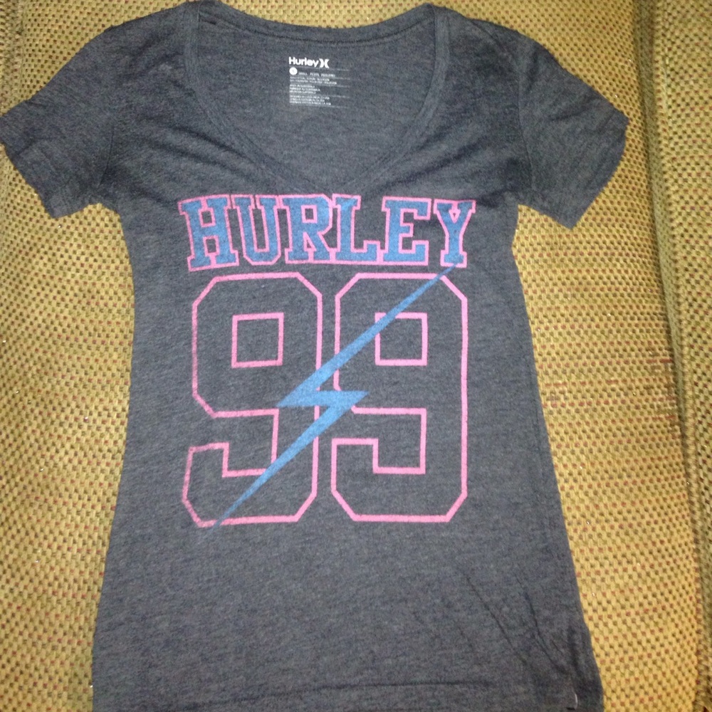 ~*HURLEY*~ Women's size small v-neck T-shirt
