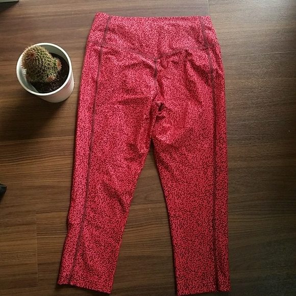 Nike Running Crop - Picture 6 of 7