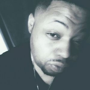 Meet your Posher, Avery