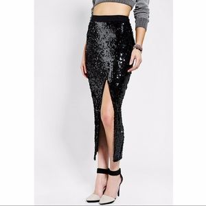 Urban Outfitters Black Sequin Pencil Skirt Urban Outfitters Black Sequin Pencil Skirt