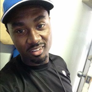 Meet your Posher, Leroy