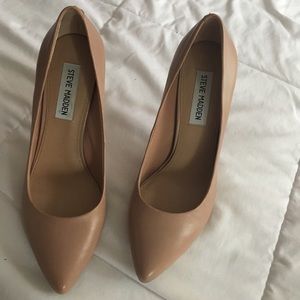 Steve Madden 4 1/2 Inch Pumps Steve Madden 4 1/2 Inch Pumps