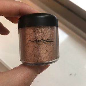 MAC pigment colour powder in Dazzleray - like new!