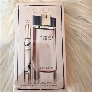 New in package! Estée Lauder Modern Muse! New in package! Estée Lauder Modern Muse!