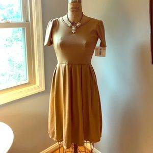 Lularoe Amelia! Rare gold shimmer! Gorgeous! Lularoe Amelia! Rare gold shimmer! Gorgeous!