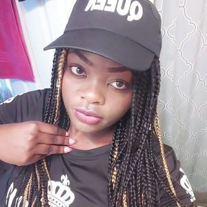 Meet your Posher, Levala