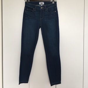 Like new Paige Verdugo skinny crop jeans raw hem