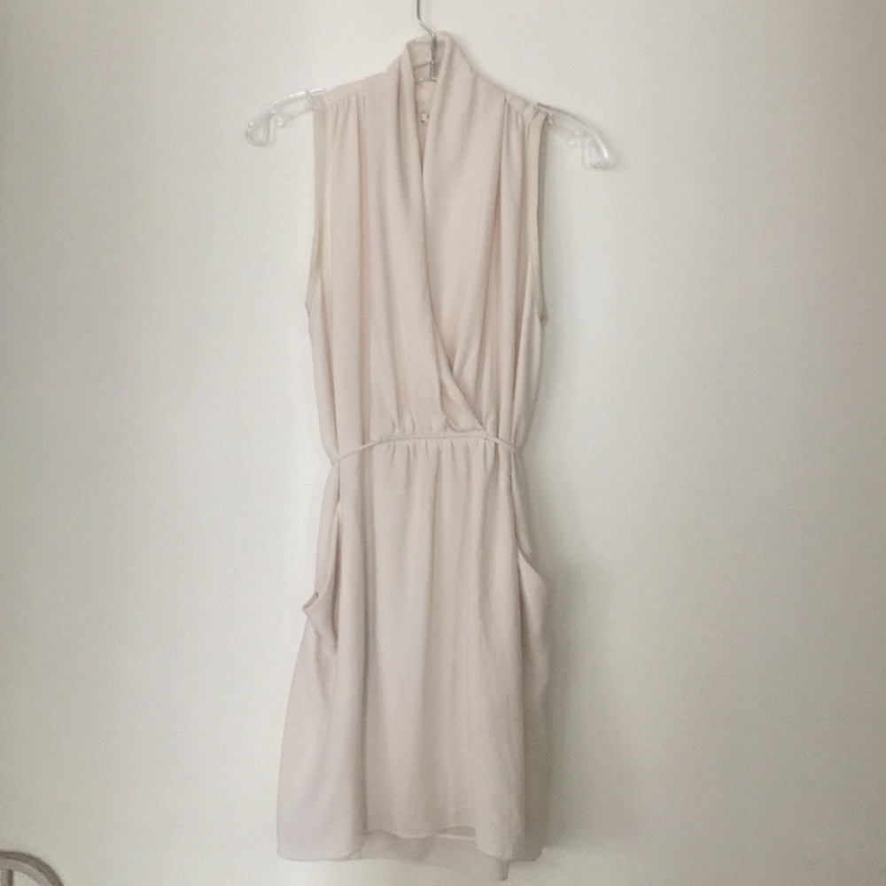 Aritzia Wilfred Dress