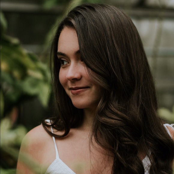 Meet your Posher, Abby - Picture 1 of 1