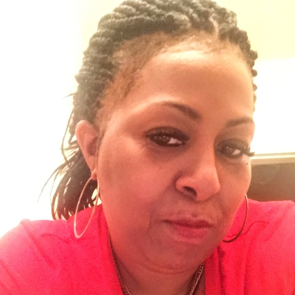 Meet your Posher, Felicia