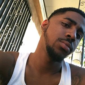 Meet your Posher, Jaron