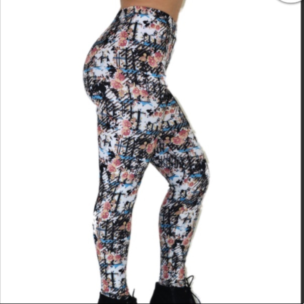 Cherry Bomb Legging